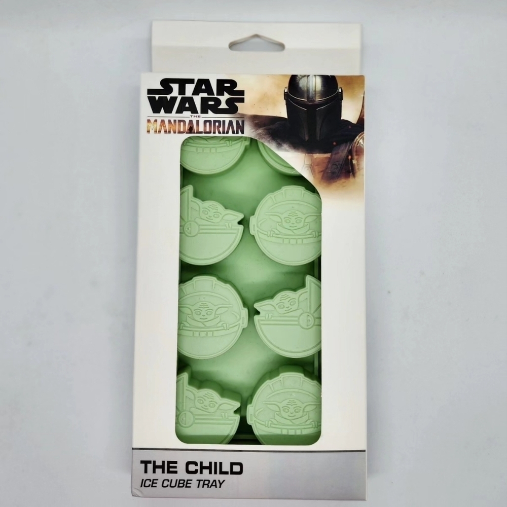 Disney Star Wars Mandalorian The Child Candy Mold Ice Cube Tray
